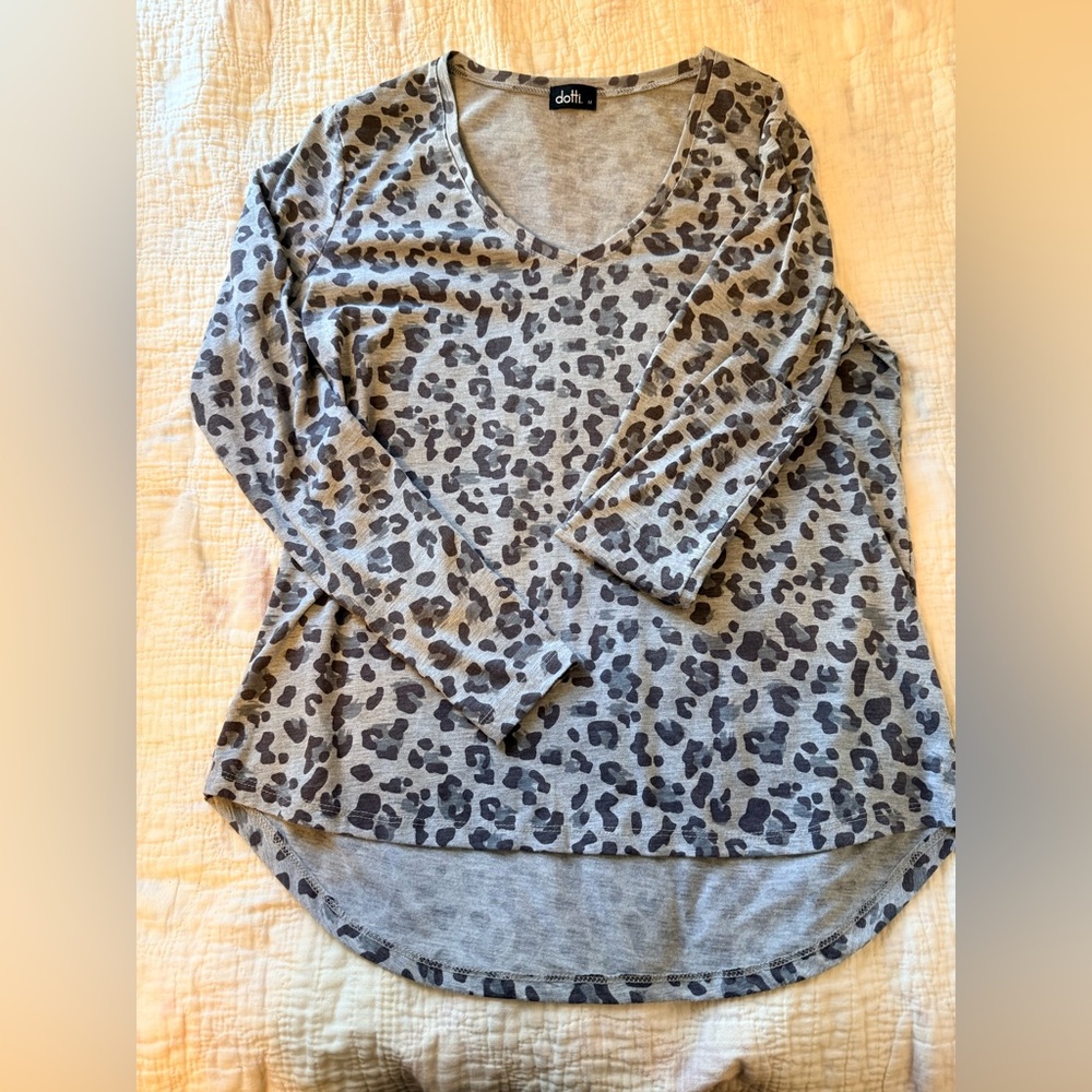 Dotti Gray Animal Print Long Sleeve Top